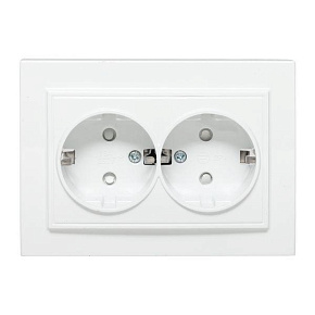 Розетка 2-м СП Минск 16А IP20 с заземл. защ. шторки бел. Basic EKF ERR16-128-100