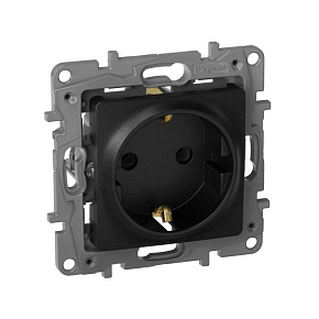 Розетка 1-м СП Etika 16А IP20 250В 2P+E с заземл. немецк. стандарт винтов. клеммы механизм антрацит IEK 672621