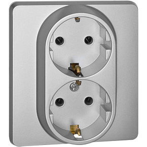 Розетка Inspiria 16А 250В 2х2P+E немецк. стандарт алюм. IEK 673752