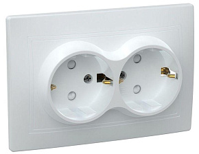 Розетка 2-м СП Кварта РСш12-3-КБ 16А IP20 с заземл. защ. шторки бел. GENERICA ERK21-K01-16-DM