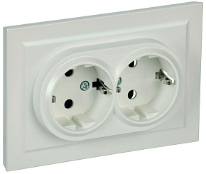 Розетка 2-м СП BRITE РС12-3-БрЖ 16А в сборе с заземл. без защ. шторок жемчуж. IEK BR-R21-16-K36-F