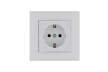 Розетка 1-м Karea RIZZ с заземл. бел. Makel 88001028