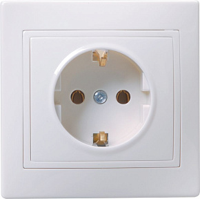 Розетка 1-м СП Кварта РС10-3-КБ 16А IP20 с заземл. без защ. шторок бел. GENERICA ERK14-K01-16-DM